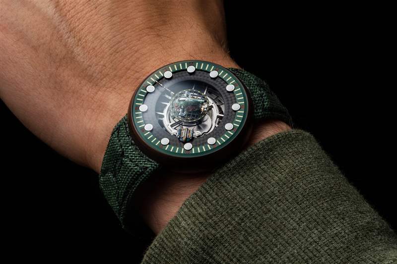 Kross Studio推出Boba Fett陀飛輪腕表-復刻表