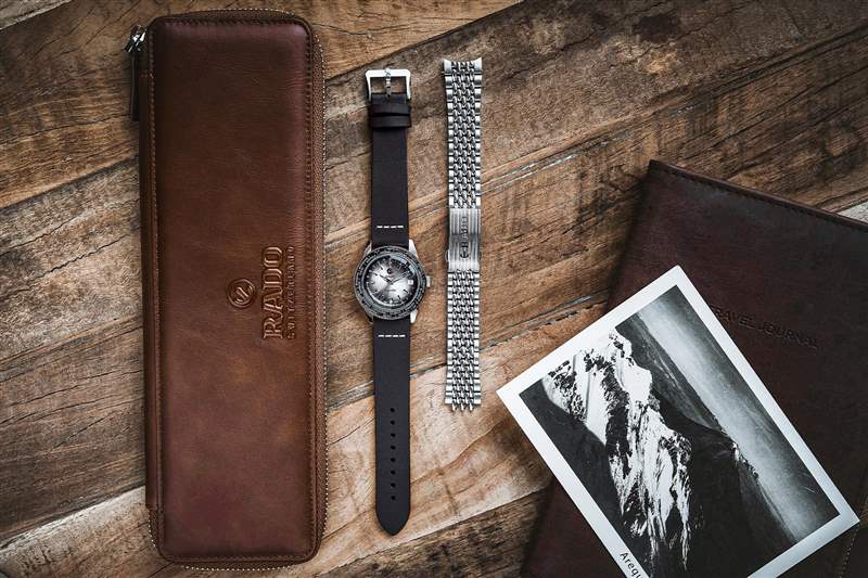 雷達表推出全新庫克船長Over-Pole Worldtimer限量版-復刻表