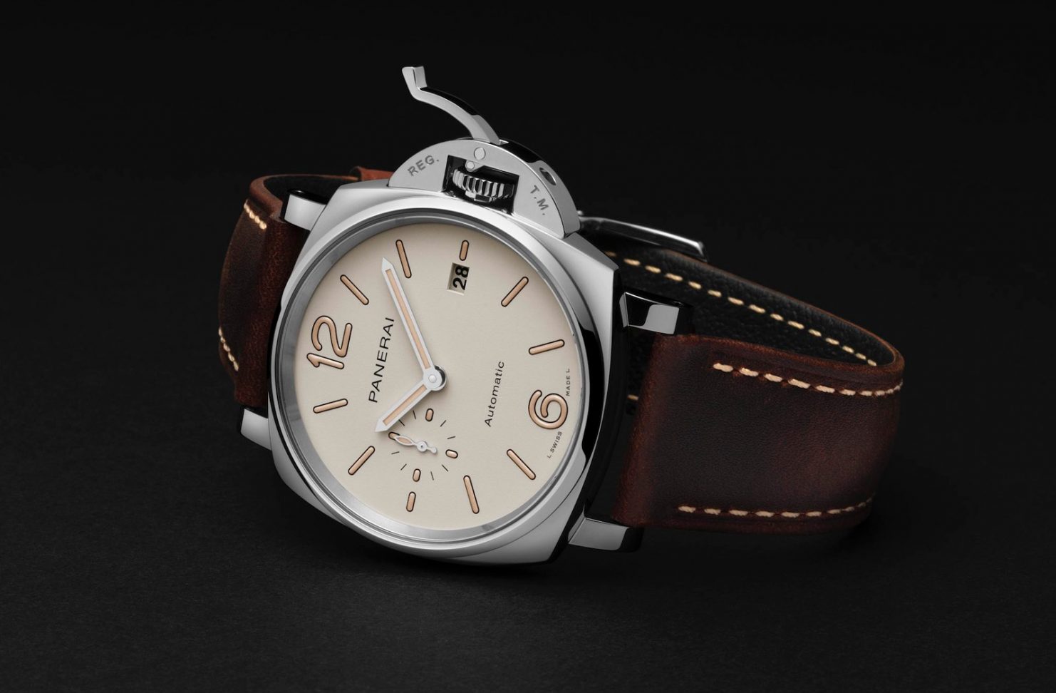 沛納海2019年現(xiàn)代化Luminor Due系列腕表-復(fù)刻表