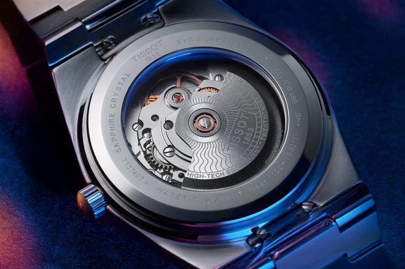 TISSOT PRX Powermatic自動(dòng)腕表回到華麗的70年代-復(fù)刻表