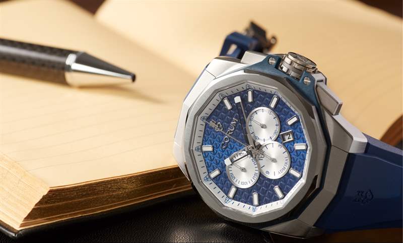 選擇障礙了！Corum Admiral 45海軍上將計時碼表藍面、綠面全新靚色限量上市-復刻表