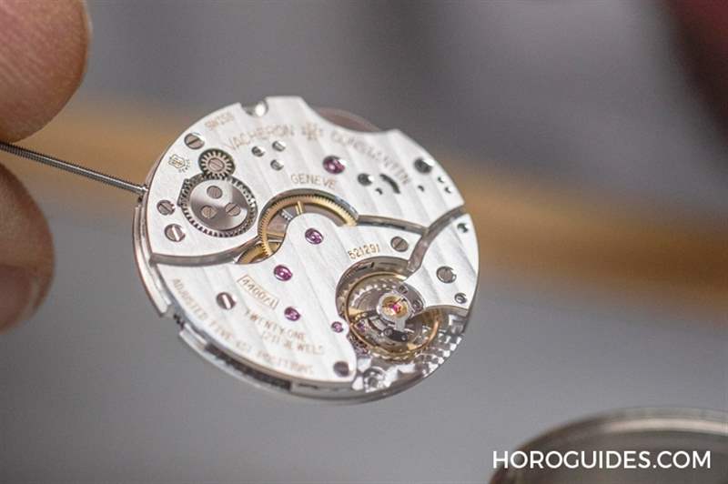 江詩丹頓American 1921慶百歲、運動風黑馬Overseas的下一步-復(fù)刻表