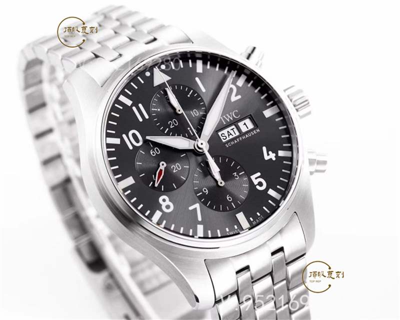 V6廠萬國噴火戰(zhàn)機377719復(fù)刻表與zf廠那個值得入手呢-復(fù)刻表