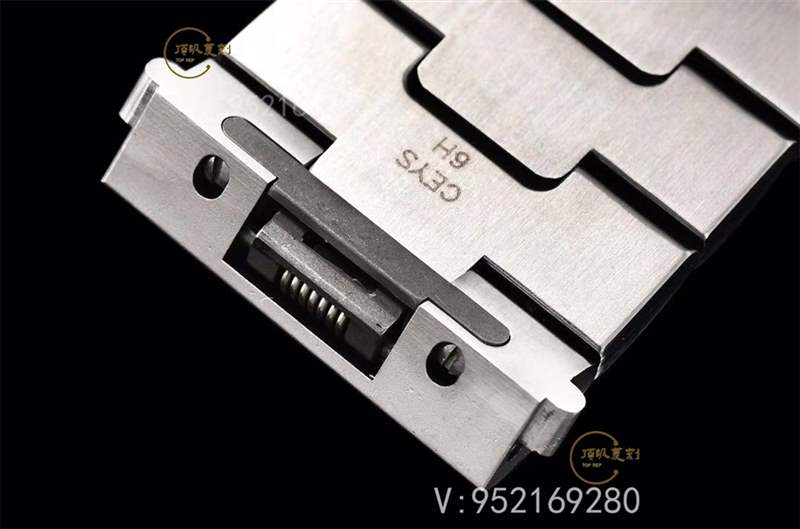 GF廠卡地亞山度士桑托斯復(fù)刻表做工會(huì)一眼假嗎-復(fù)刻表