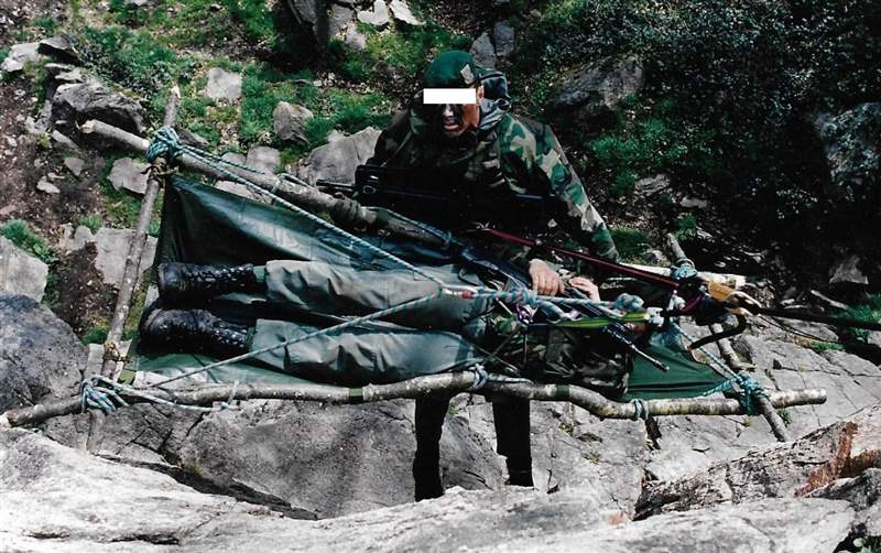 兩位原始所有者都鐸海軍陸戰隊國家潛艇手的故事-復刻表