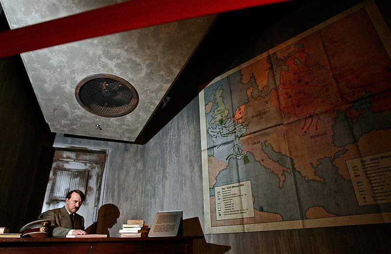 希特拉愛表拍賣開價驚人來歷品牌全是謎表底神秘數字有這含意-復刻表