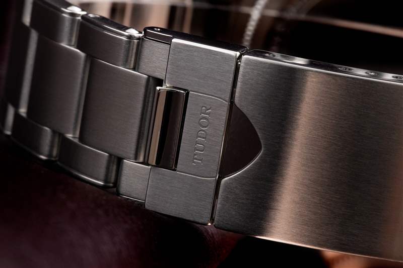 動手實踐：帝舵黑灣計時腕表大踏步前進(jìn)-復(fù)刻表