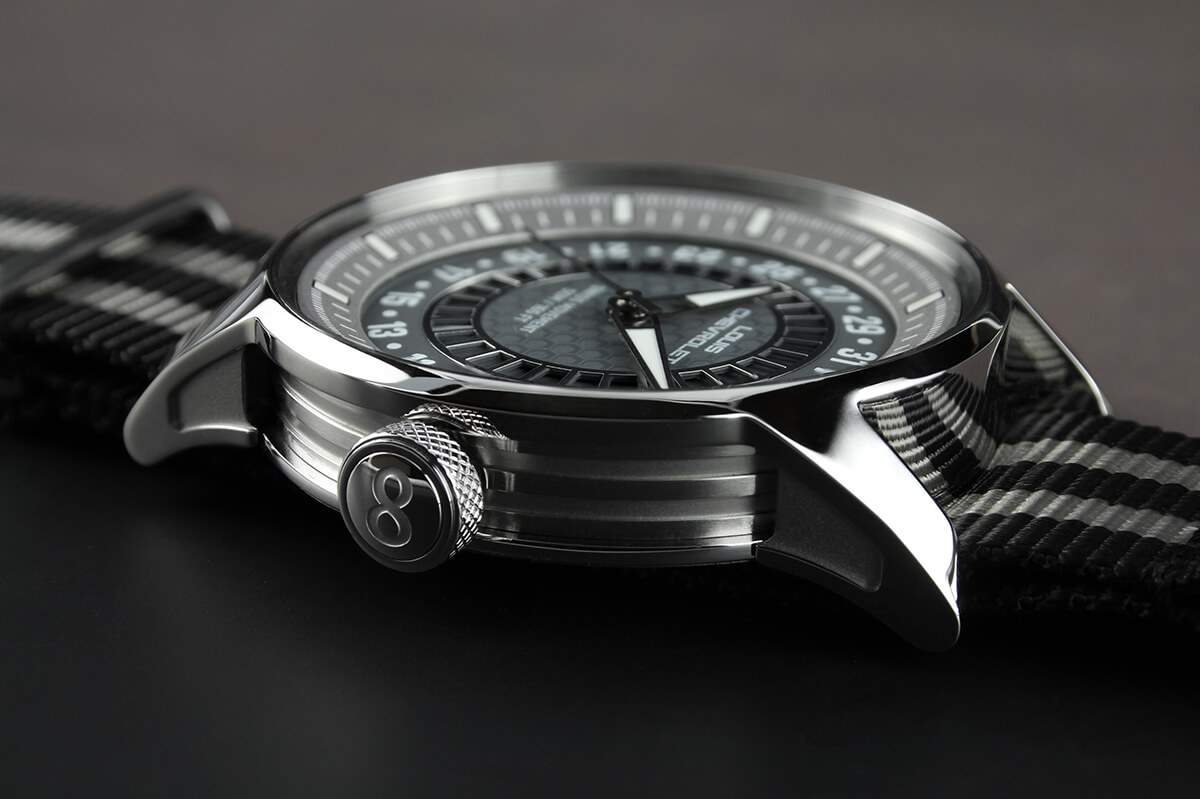 路易斯Chevrolet Frontenac飛行日期腕表Frontenac LC9-復刻表