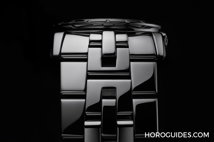 這款自動(dòng)盤(pán)轉(zhuǎn)起來(lái)很迷幻！Roger Dubuis攜手空山基推出Excalibur Sorayama Monobalancier腕表-復(fù)刻表