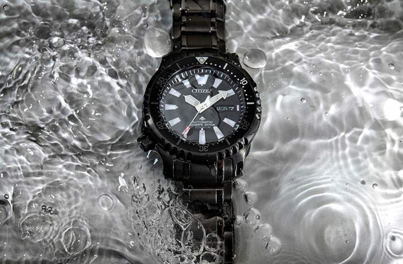 全新50周年亞洲限量CITIZEN PROMASTER 200米登場(chǎng)！ 超級(jí)鈦技術(shù)打造出型格黑魂
