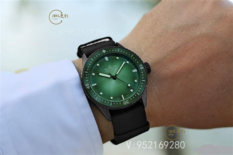 GF廠寶珀黑陶瓷五十噚極光綠盤5005復(fù)刻表做工怎么樣-無溝雙髻鯊限量版-復(fù)刻表