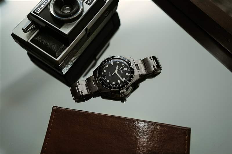 使用新款Oris Divers 65 親身體驗 12 小時表圈和啞光表盤-復(fù)刻表