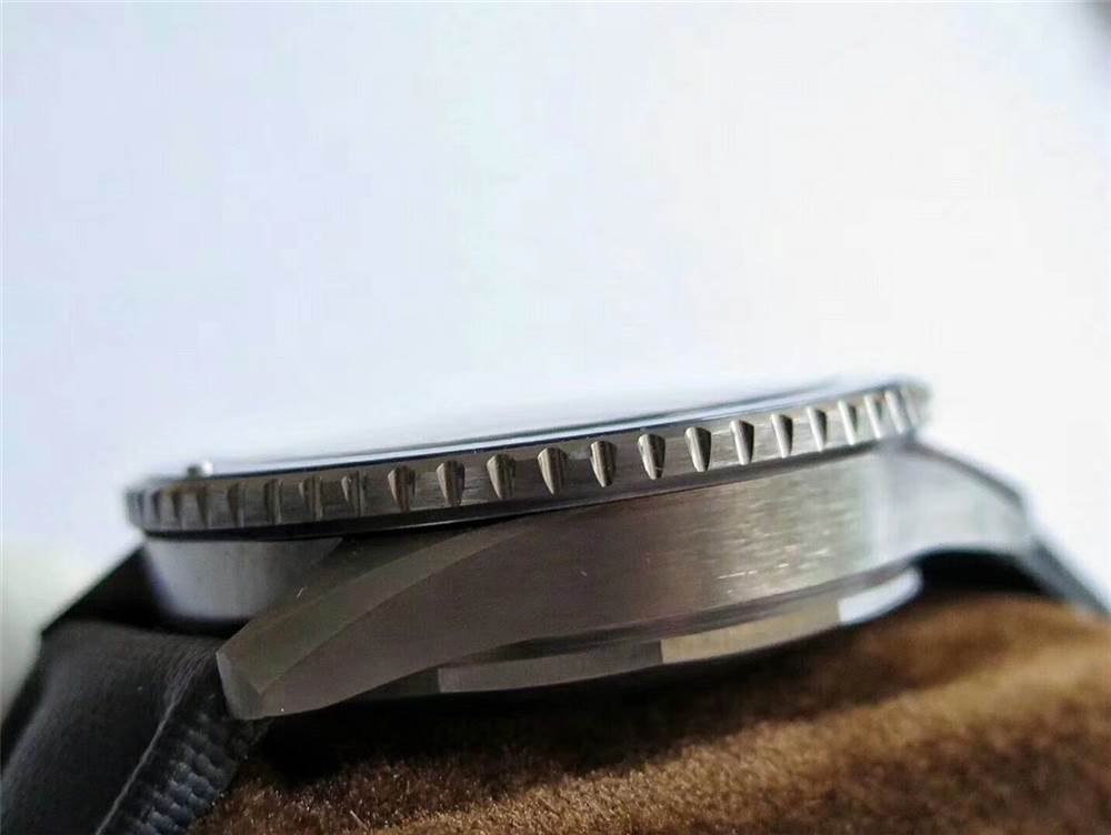 ZF廠寶珀五十噚陶瓷藍盤5000-0240-O52A復刻表做工怎么樣-復刻表