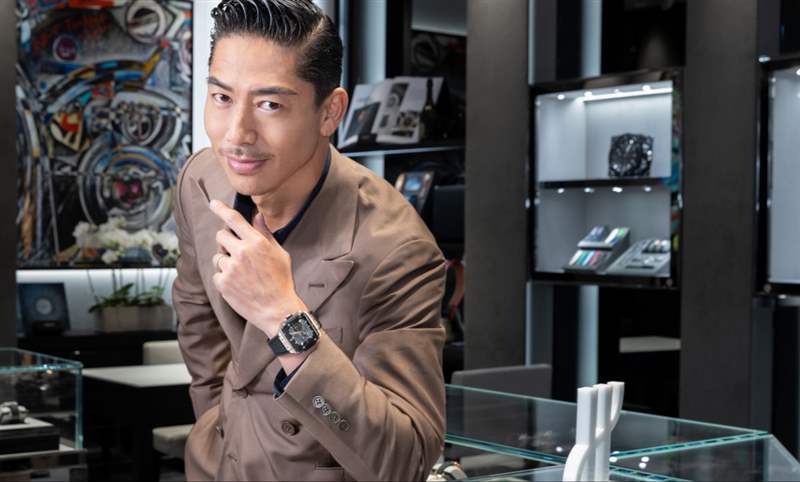 HUBLOT宇舶Square Bang Unico 高階方形運動腕表最受矚目超級新星-復(fù)刻表