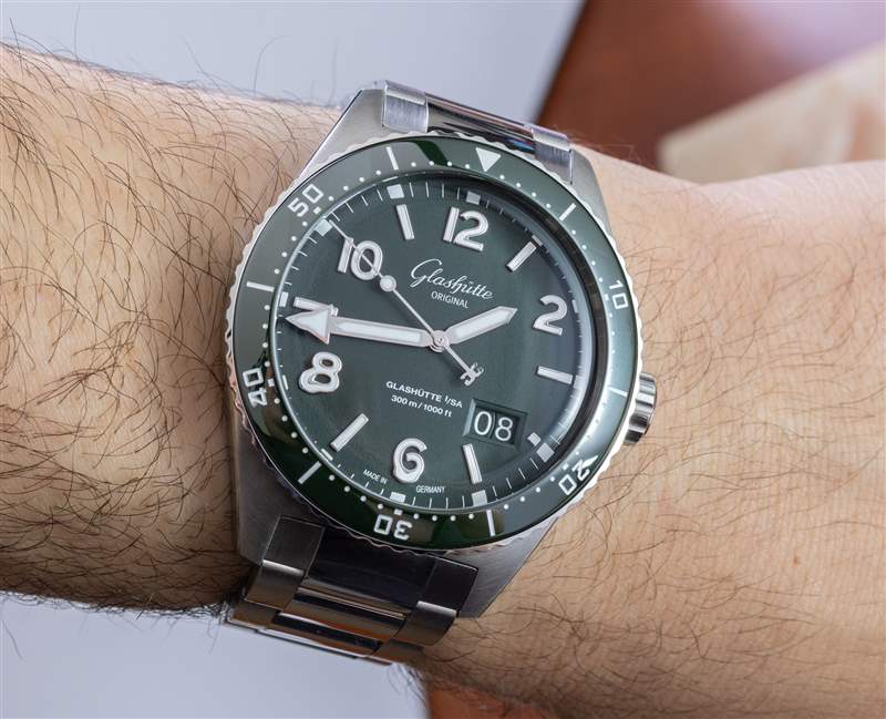 動手實踐：格拉蘇蒂原創 SeaQ 綠色表盤精鋼潛水表-復刻表