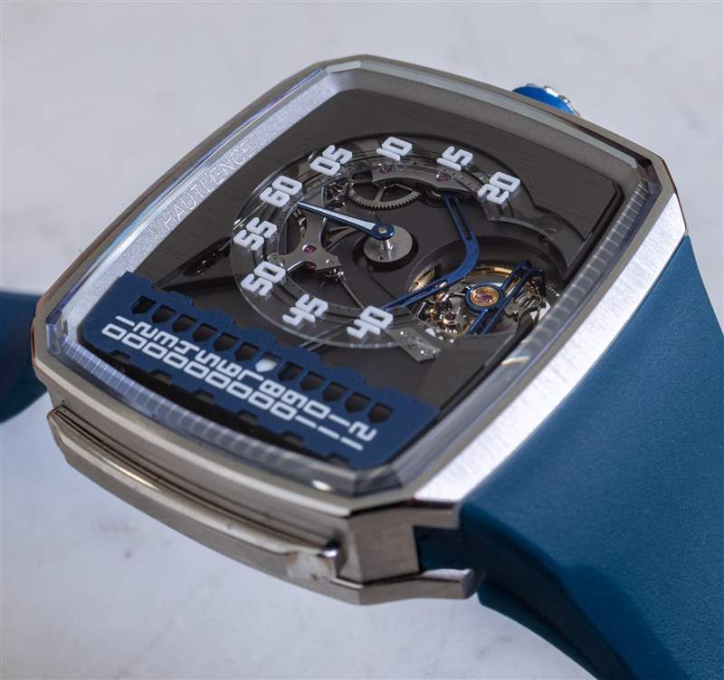 動手實踐:Hautlence Linear 系列 1 陀飛輪腕表 動手實踐:Hautlence Linear 系列 1 陀飛輪腕表-復刻表