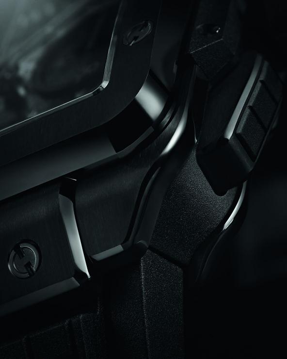 HUBLOT宇舶Square Bang Unico 高階方形運動腕表最受矚目超級新星-復(fù)刻表