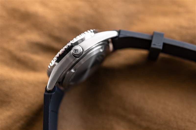 動手實踐公民的最新鈦潛水手表是沒有重量的新復古-復刻表