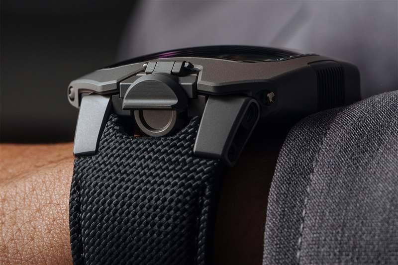 手把手的長(zhǎng)壽和繁榮！Urwerk 的新手表直接來自 Starship Enterprise-復(fù)刻表