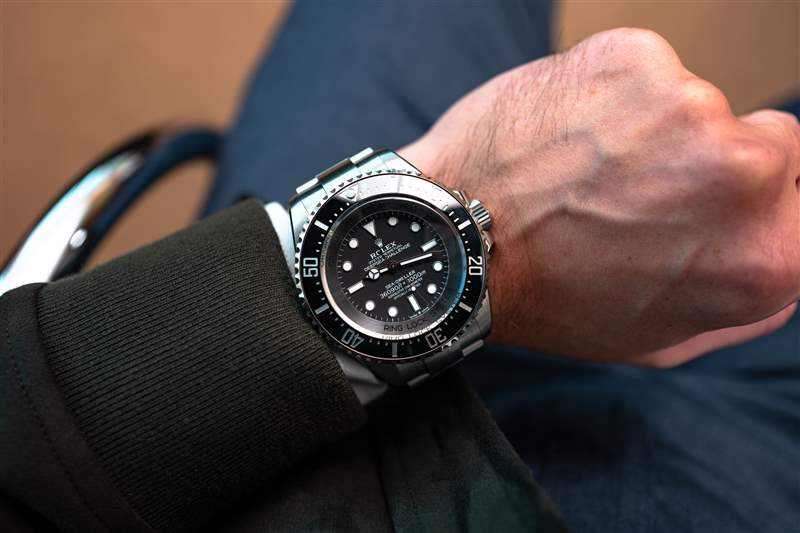 勞力士推出首款鈦金屬手表打破了防水記錄(我們有獨家現場照片)-復刻表