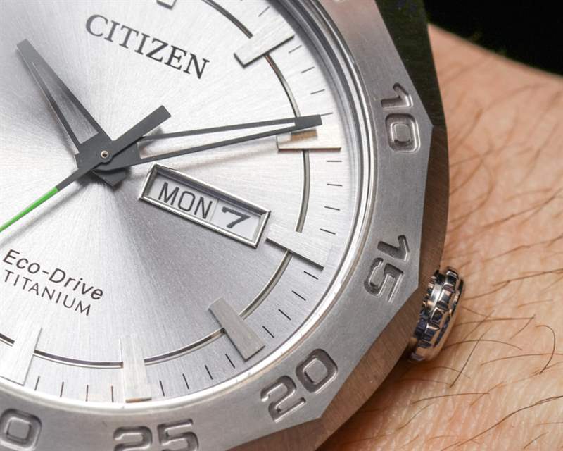 公民生態驅動超級鈦AW0060手表評論-復刻表