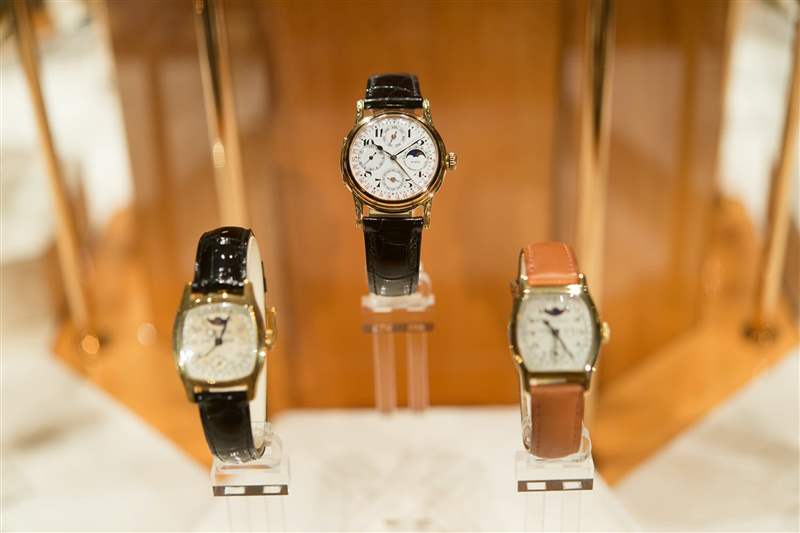 新手指南百達(dá)翡麗的完全新手過量-復(fù)刻表