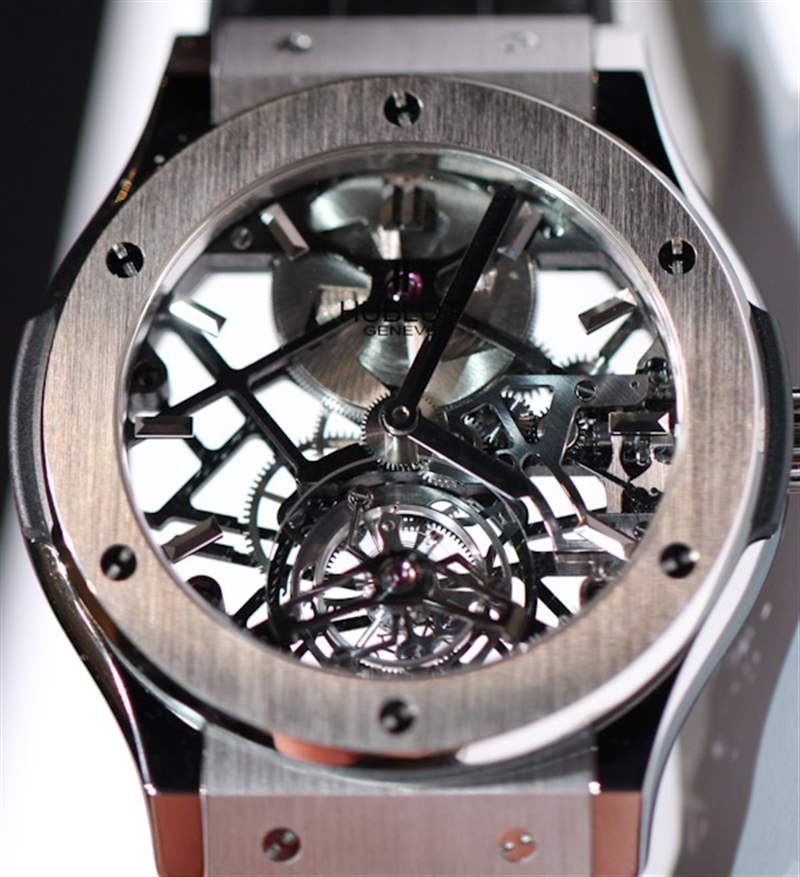 宇舶(Hublot)經(jīng)典融合鏤空陀飛輪45毫米手表動(dòng)手實(shí)踐-復(fù)刻表
