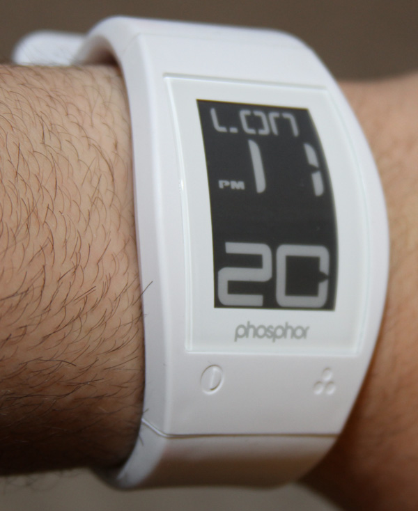 熒光粉世界時間運動電子墨水手表評論-復(fù)刻表