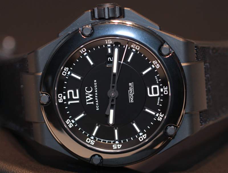 萬(wàn)國(guó)表2013年三針工程師運(yùn)動(dòng)腕表-復(fù)刻表