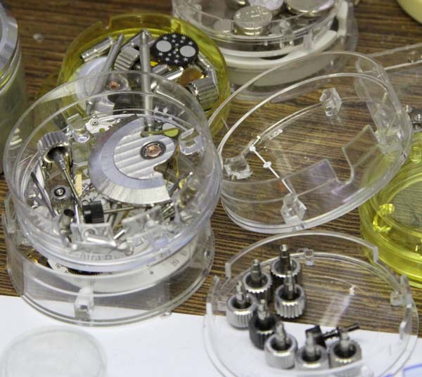 MdM images-9 丹尼爾·德雷弗斯(Daniel Dreifuss)創辦的莫里斯·德·莫里亞克(Maurice de Mauriac)鐘表公司-復刻表