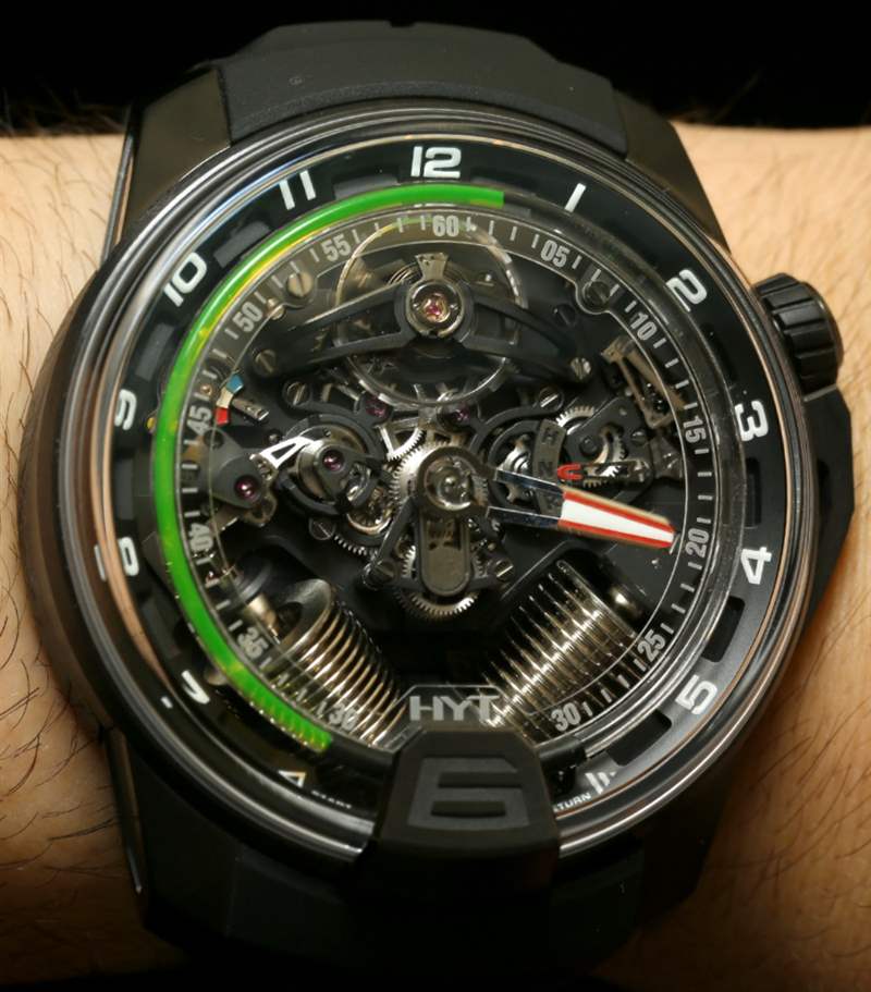 HYT H2手表動(dòng)手實(shí)踐:液冷腕式發(fā)動(dòng)機(jī)-復(fù)刻表
