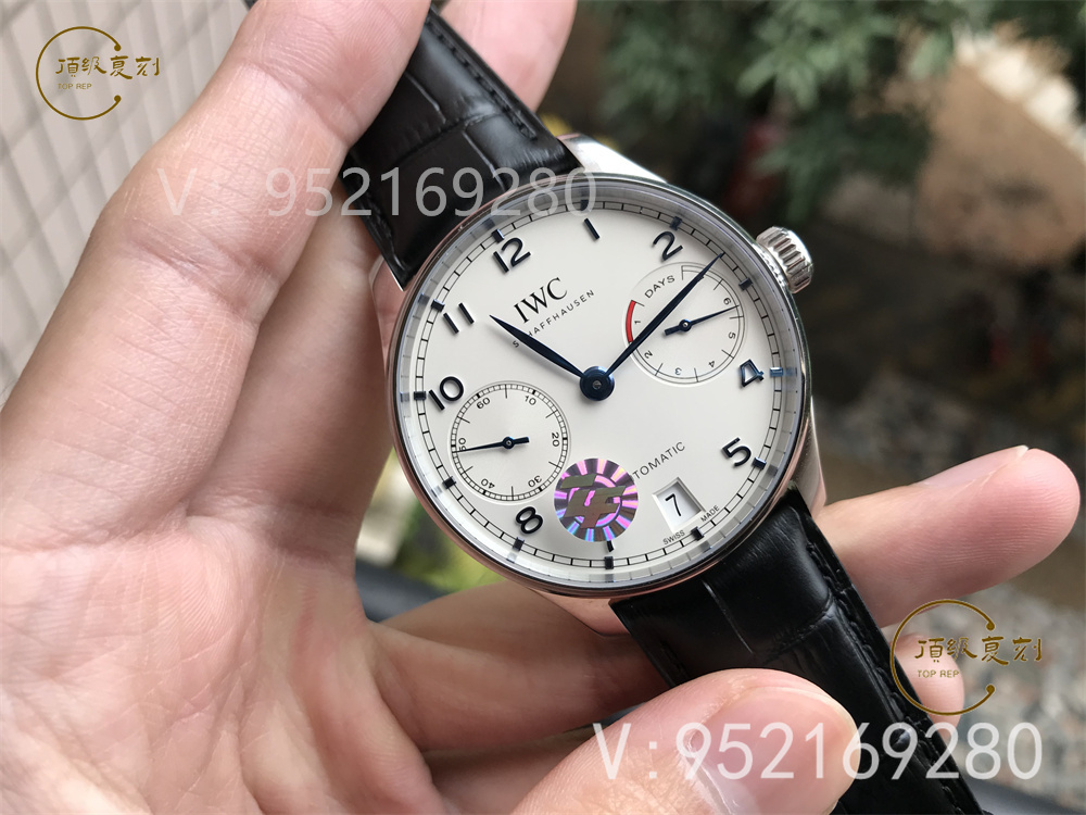 ZF廠萬國葡七用的什么機(jī)芯,ZF廠葡七機(jī)芯(丹東52101機(jī)芯)穩(wěn)定嗎-復(fù)刻表