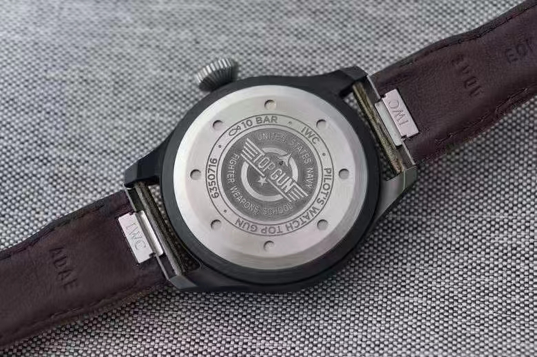 M+廠萬國大飛43mm飛行員做工怎么樣,M+廠43mm大飛值得入手嗎-復(fù)刻表