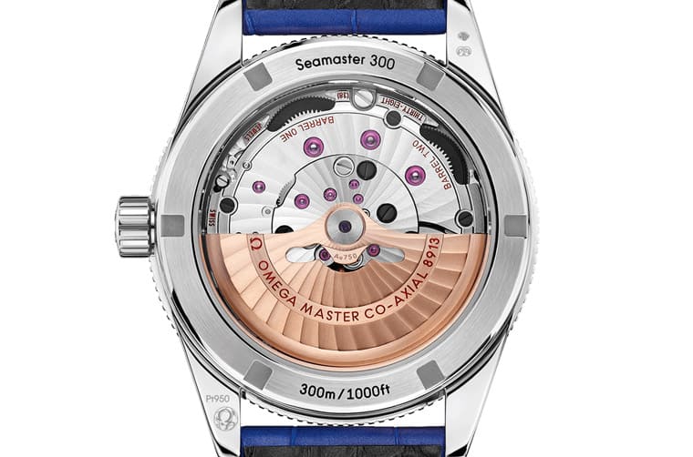 百萬價(jià)格寶石面盤自動(dòng)三針表AP CODE 11.59與歐米茄海馬300米比較-復(fù)刻表