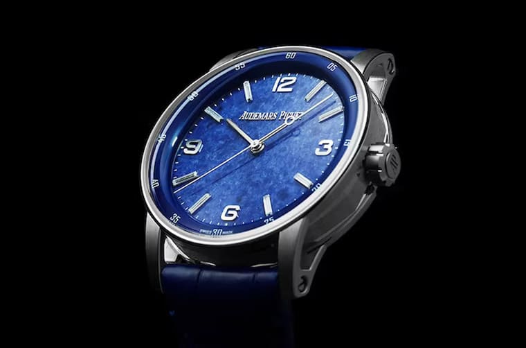 百萬價(jià)格寶石面盤自動(dòng)三針表AP CODE 11.59與歐米茄海馬300米比較-復(fù)刻表