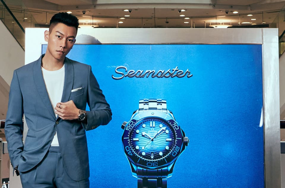 「行走的費(fèi)洛蒙」瘦子E.SO成為臺灣歐米茄首位品牌大使搶先佩戴夏日藍(lán)色海馬手表-復(fù)刻表