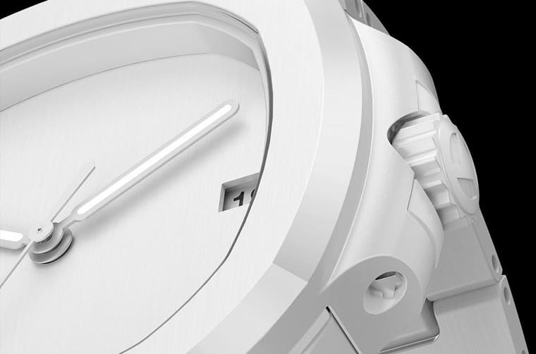 純白金鷹5711面盤開放客制化“想放什么圖案都可以”-復(fù)刻表