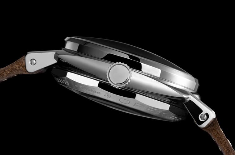 沛納海用古董機(jī)芯為基礎(chǔ)打造出一款Radiomir準(zhǔn)備拍賣(mài)做公益-復(fù)刻表