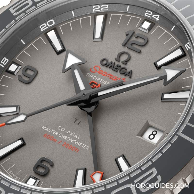 輕量化材質(zhì)打造由內(nèi)到外的輕盈感｜OMEGA Seamaster Planet Ocean Dark Grey-復(fù)刻表