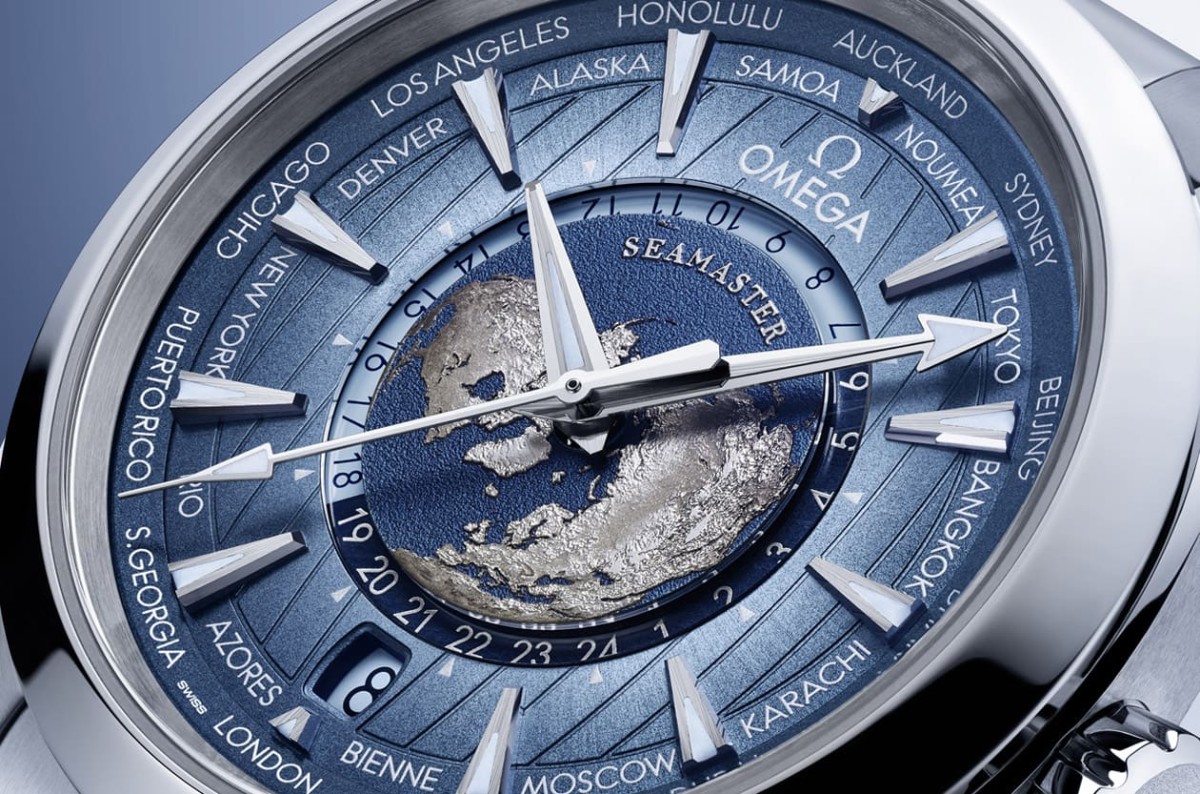 歐米茄海馬75周年必?cái)∏鍐巍赶娜账{(lán)色」面盤Aqua Terra世界時(shí)區(qū)出國超實(shí)用-復(fù)刻表