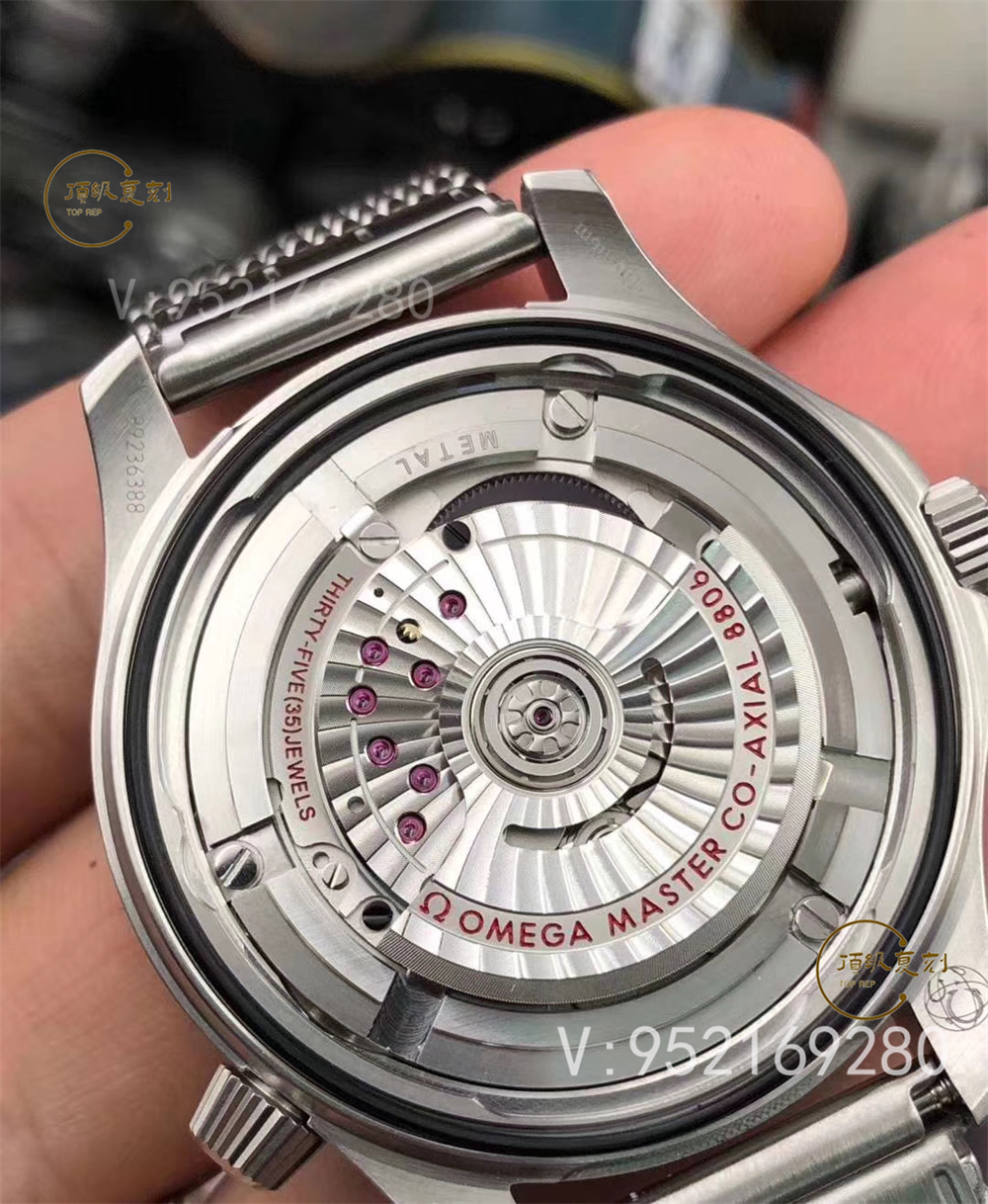 VS廠歐米茄海馬300復(fù)刻8800機芯如何,是一體機嗎-復(fù)刻表