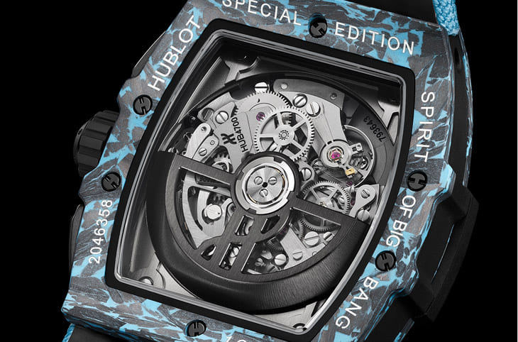 宇舶全新Spirit of Big Bang計(jì)時(shí)碼表：迷彩藍(lán)碳纖維夏日獻(xiàn)禮-復(fù)刻表