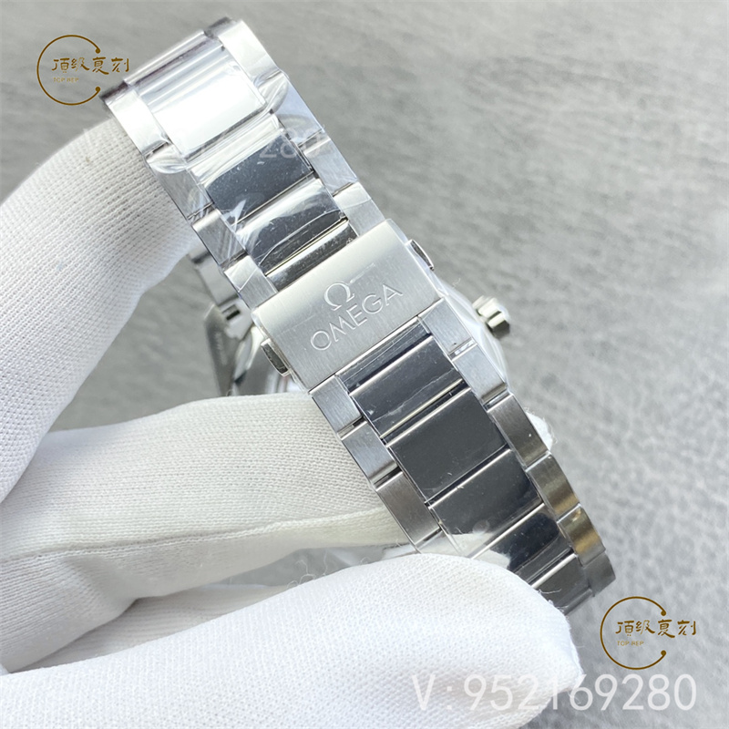 VS廠歐米茄海馬150m系列墨綠世界時復刻表:深度測評與細節(jié)解析-復刻表